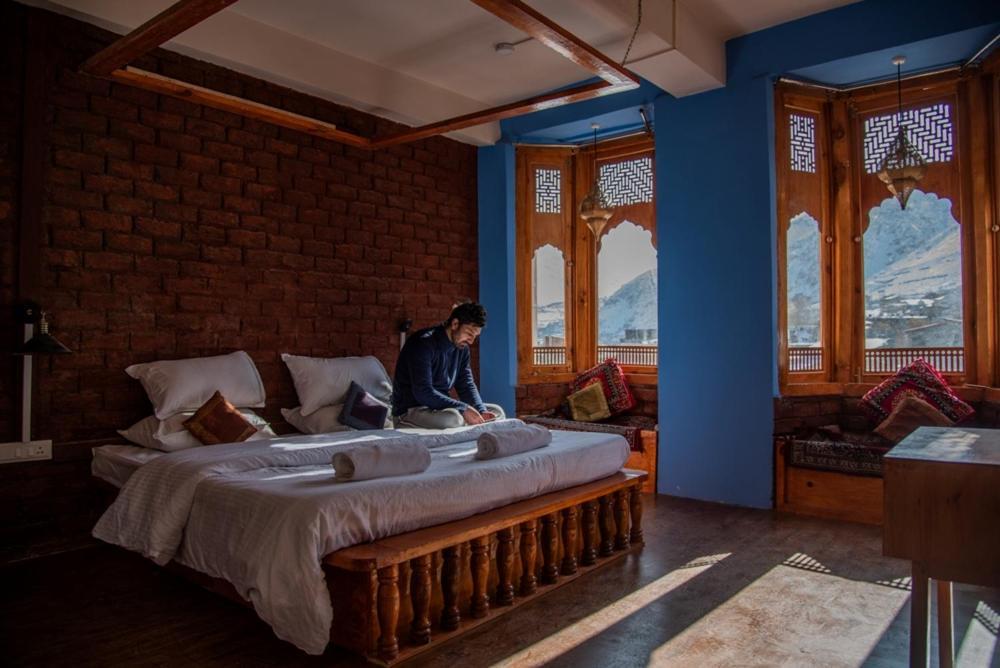 Black Sheep Bed & Breakfast Hotel Kargil Exterior photo